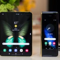 Samsung Galaxy Fold ứng dụng công nghệ màn hình Infinity Flex Display